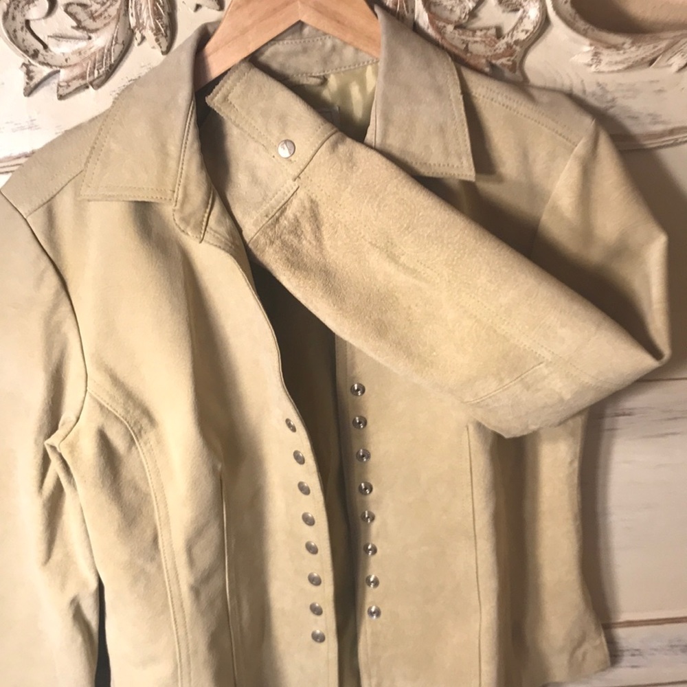 Leather Jacket - Picture 3 of 5